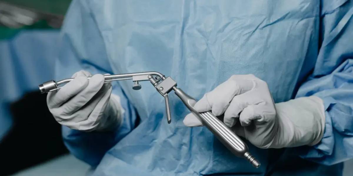 مزایای یورتروسکوپی و لیزر سنگ کلیه